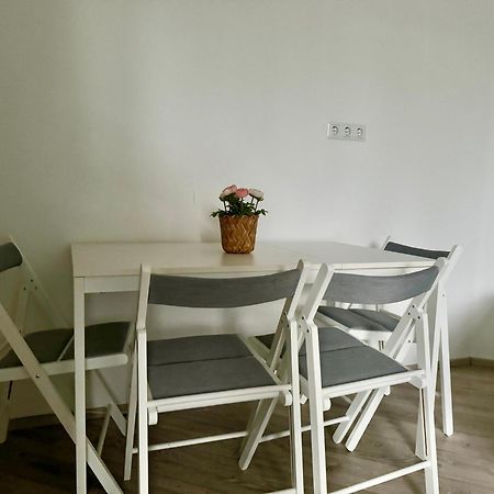 Stylish Schonbrunn Apartments - Free Underground Parking Вена Экстерьер фото